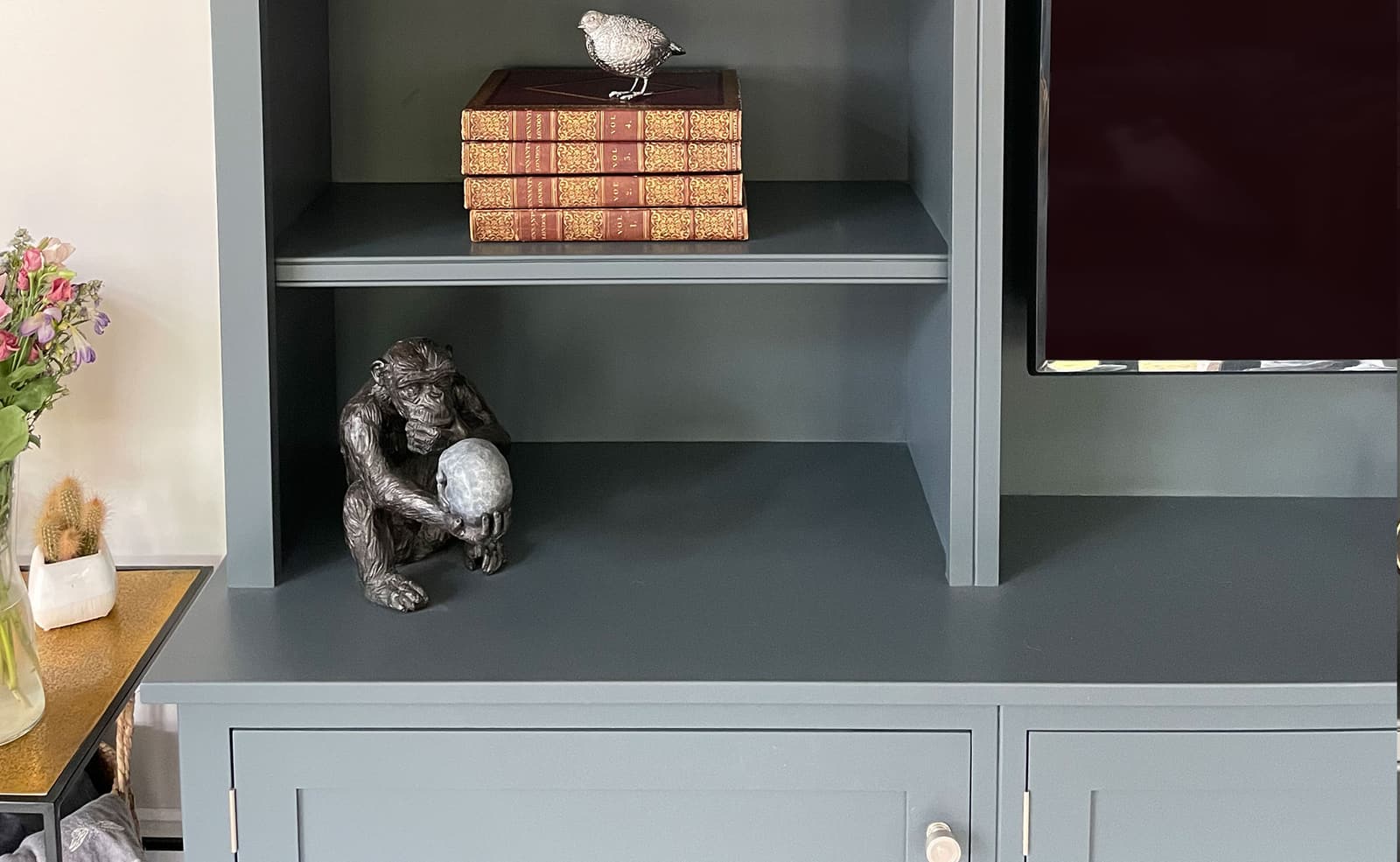 Bespoke TV media display unit by Rao Furniture
